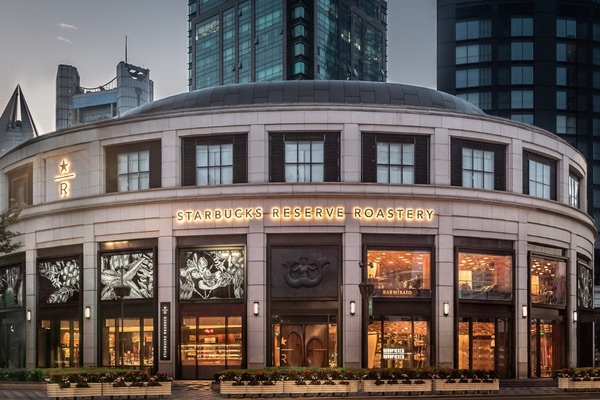 Starbucks Shanghai Roastery là starbuck lớn nhất thế giới