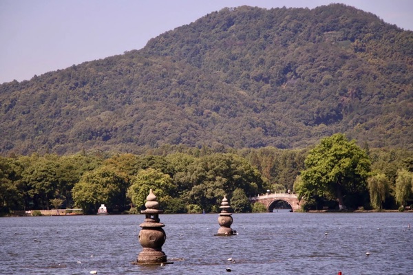 Tam Đàn Ấn Nguyệt Hàng Châu